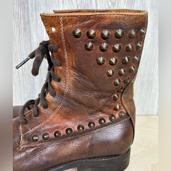 Bed Stu Cobbler Series Studded Distressed Brown Leather Lace-Up Boots Size 8.5 - Picture 6 of 15